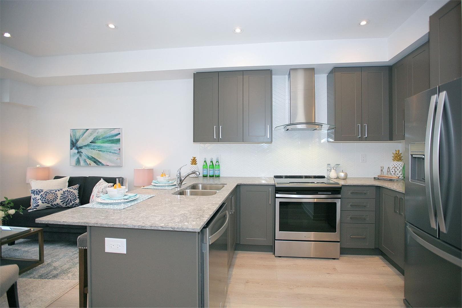 Woodbridge Park Towns - Image 16