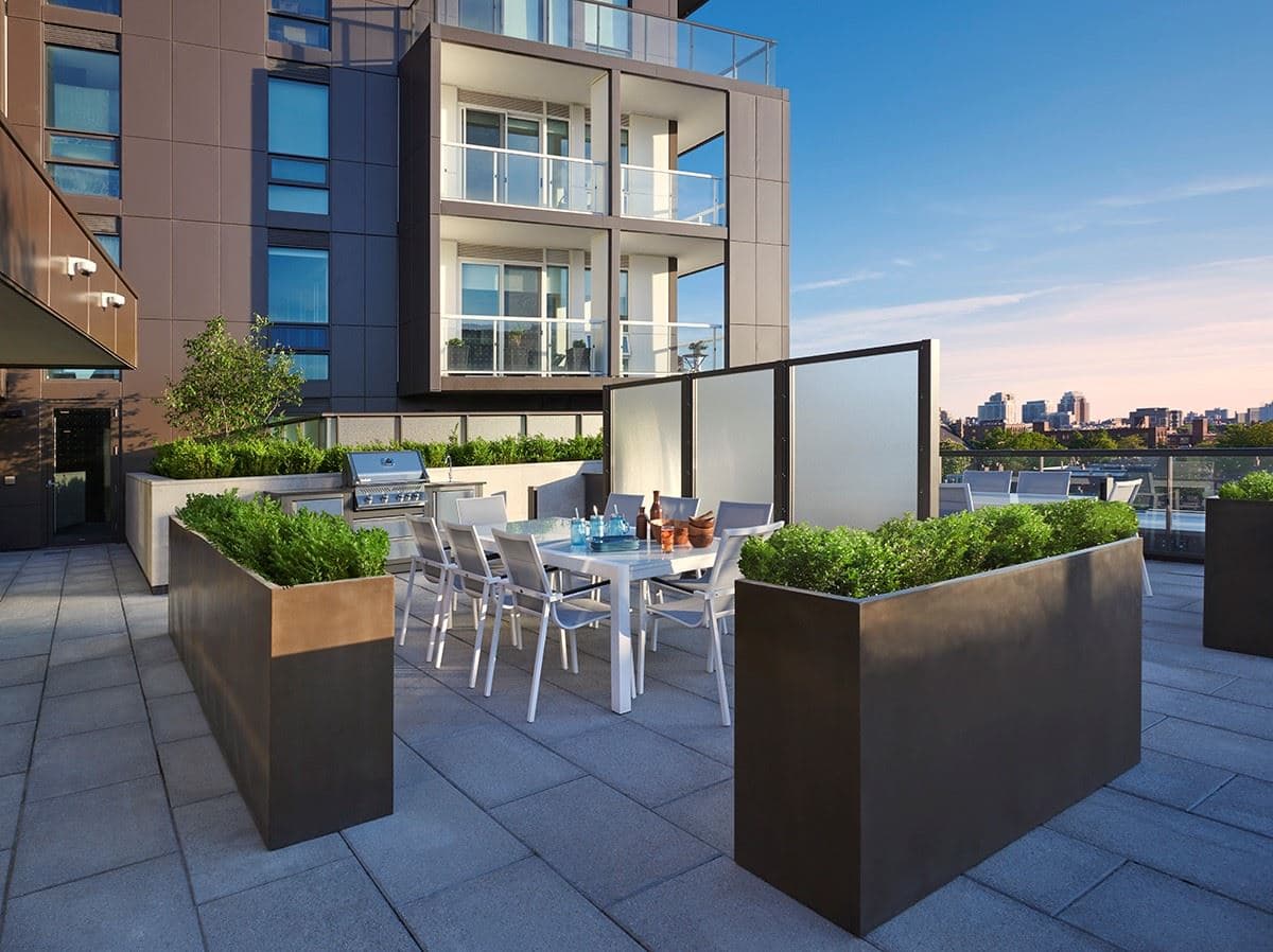 SQ2 Condos - Image 17