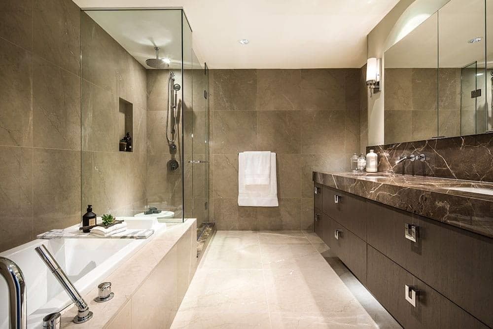 1335 Howe Condos - Image 10