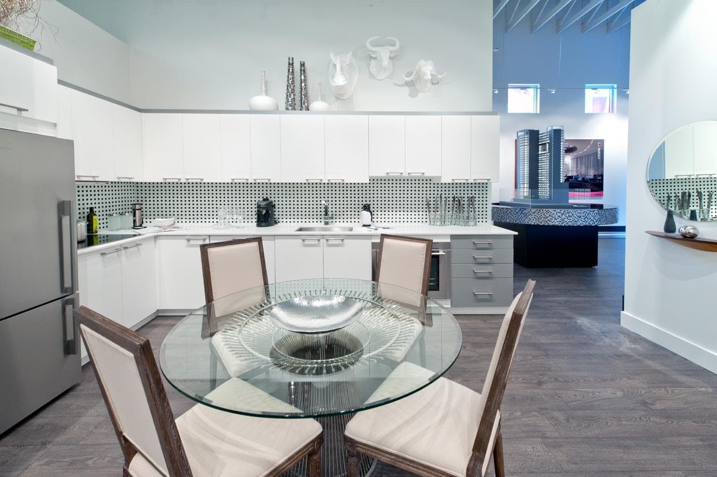 Le Peterson Condos - Image 18